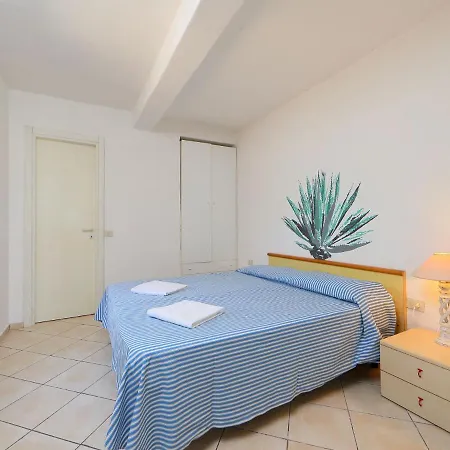 Apartment Vista Mare 4 By Interhome *